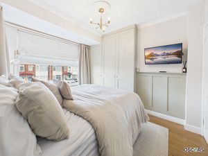 Photo 17- click for photo gallery